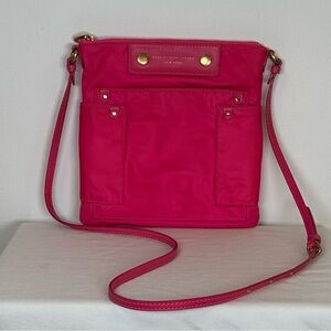 Marc By Marc Jacobs Preppy Nylon Sia Crossbody Bag Fuchsia Pink Gold Hardware